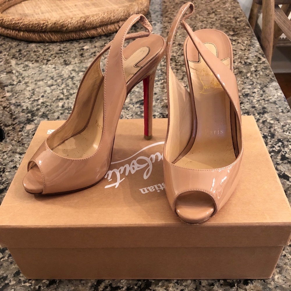 Christian Louboutin Nude Slingback Pumps Size 5
